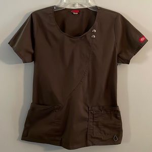 Dickies Scrub Top Chocolate